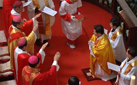 Chine: une ordination clandestine sans mandat pontifical ?