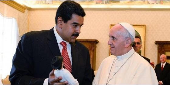 Mis à mal dans son pays, le président vénézuélien est reçu au Vatican