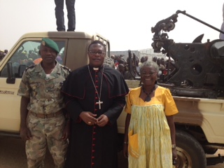 Cameroun : attentats contre les chrétiens, Mgr Ateba Edo témoigne