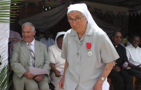 Madagascar : 30 ans auprès des lépreux, une religieuse reçoit la légion d’honneur