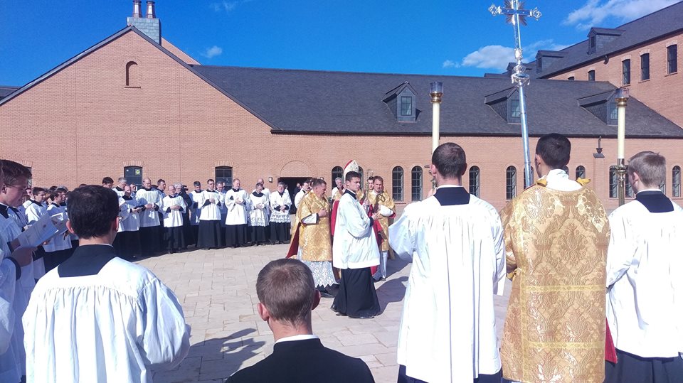 La Fraternité Saint-Pie X compte aujourd’hui 613 prêtres
