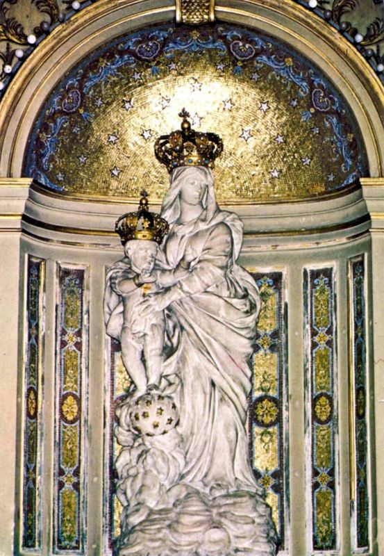 La Basilique Notre-Dame des Victoires fête les 180 ans de sa consécration au Très Saint et Immaculé Cœur de Marie