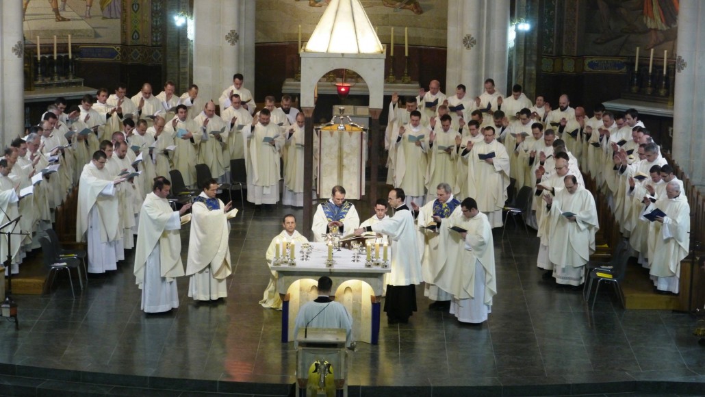 Retraite sacerdotale à Lourdes avec la communauté Saint-Martin