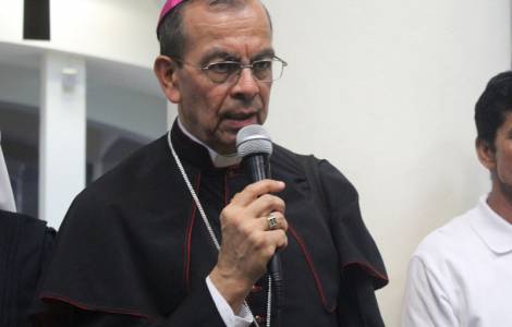 Au Salvador les évêques s’inquiètent des bandes. « Ces jours-ci, on entend parler le langage des armes, voilà pourquoi nous comptons les morts chaque jour »