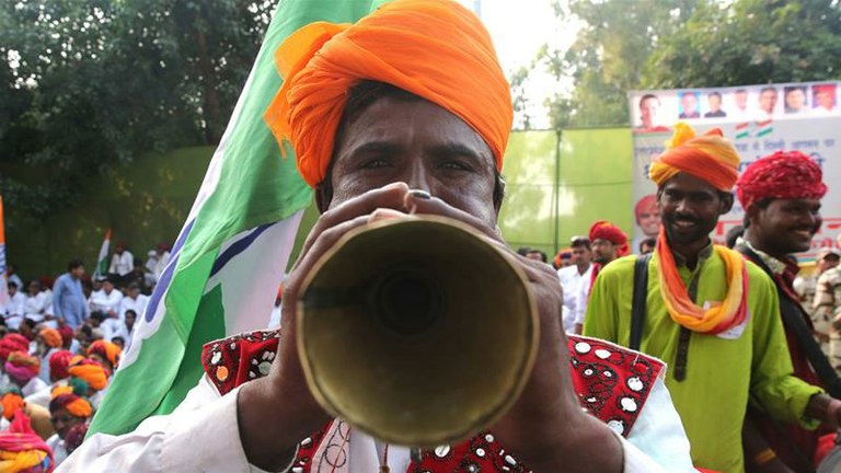 Inde – Les candidats interdits de tout recours aux arguments fondés sur la religion et la caste