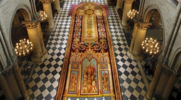 Exposition exceptionnelle du “tapis de chœur” de Notre-Dame de Paris