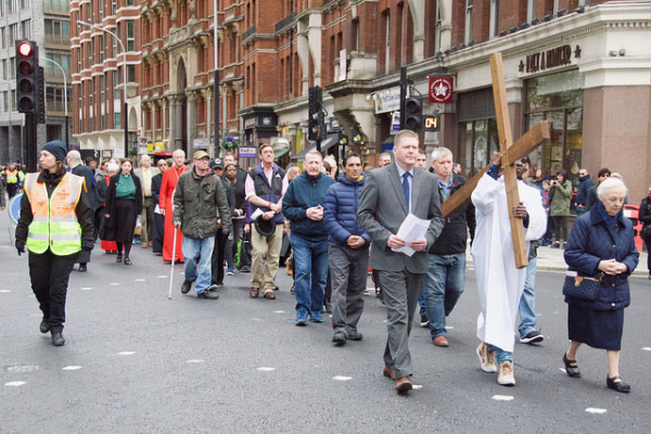 Procession du Vendredi Saint à Londres
