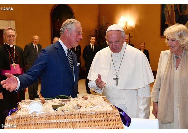 La tournée post-Brexit du Prince de Galles a fait halte au Vatican