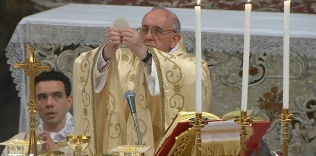 13 mars: célébration d’une messe par le Pape François et enregistrement d’un « Popecast »