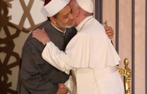 Le pape François et l’imam d’Al Azhar participeront à la conférence sur la fraternité humaine
