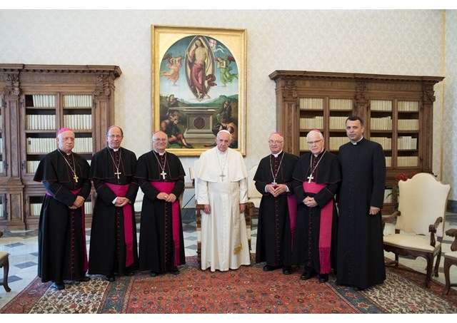Entretien avec le président de la conférence épiscopale d’Albanie – Une Eglise vivante, pauvre et martyre