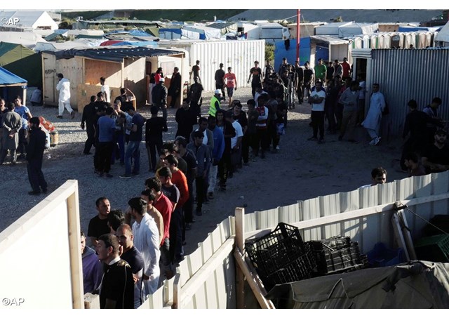 Calais – L’Eglise nourrit les migrants