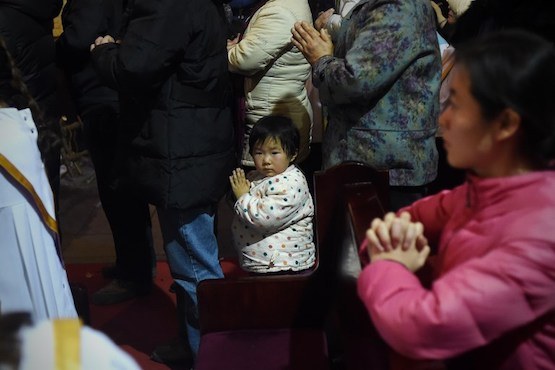Chine –  Les autorités tentent d’interdire l’éducation religieuse des enfants