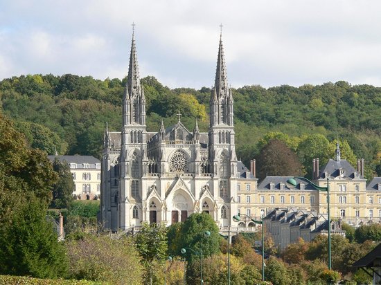 Pèlerinage à Notre-Dame de Montligeon le 19 novembre – départ de Paris
