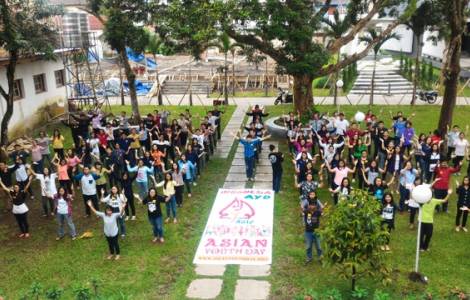 Indonésie – Les jeunes se préparent au mois extraordinaire de la mission 2019