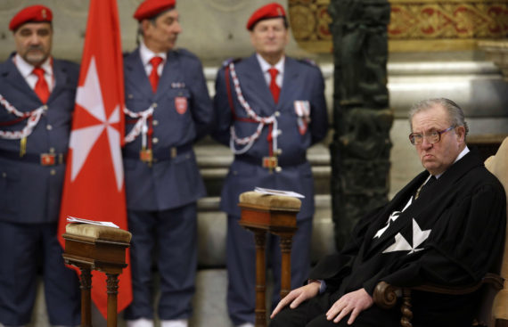 Des chevaliers de l’Ordre de Malte demandent la démission du Grand chancelier Albrecht von Boeselager