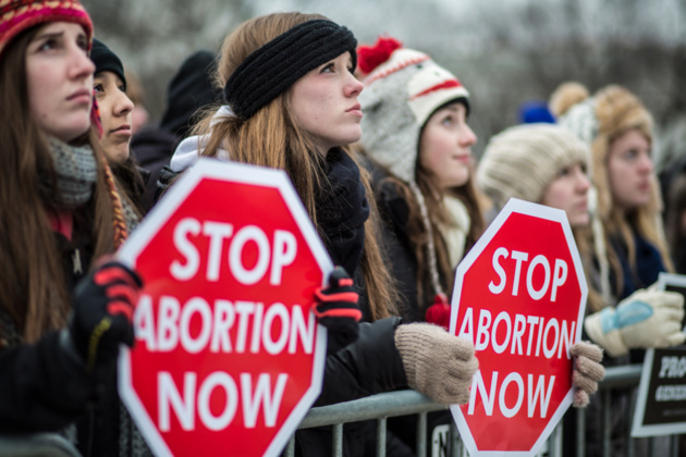 Avortement : la France et la Pologne ont des législations parmi les plus permissives au monde