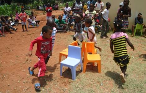 Mozambique : la confédération des associations catholiques s’engage en faveur du soin des malades du SIDA