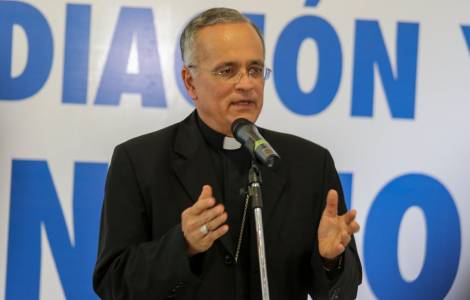 Nicaragua : l’évêque auxiliaire de Managua menacé de mort