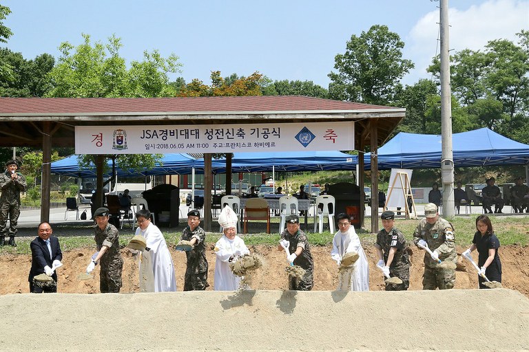 Corée du Sud : une chapelle de la paix à Panmunjom en zone démilitarisée