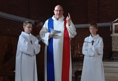 Un peu de sacralité mal placée : quand les clercs célèbrent la coupe du monde