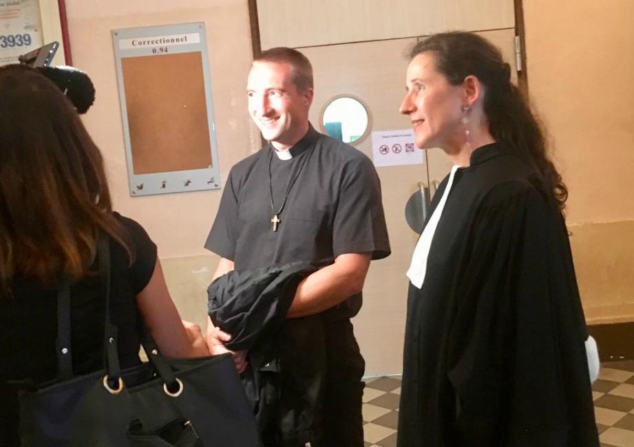 Var : le faux prêtre de Toulon condamné à deux ans de prison
