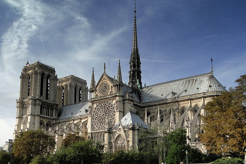 L’eau bénite empoisonnée de Notre-Dame de Paris