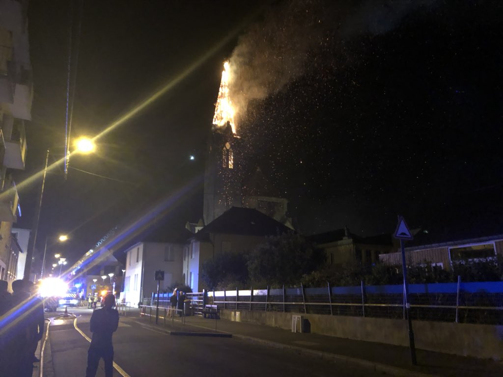 Rennes : l’église Sainte-Thérèse en partie détruite par un incendie