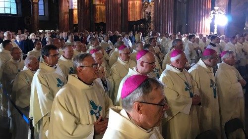 Le Conseil des Conférences épiscopales d’Europe encourage le bénévolat