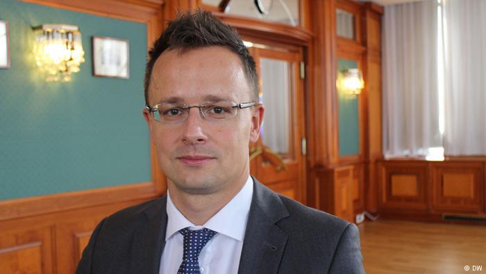 Hongrie : “Nous voulons une Hongrie chrétienne et une Europe chrétienne” affirme le ministre des affaires étrangères
