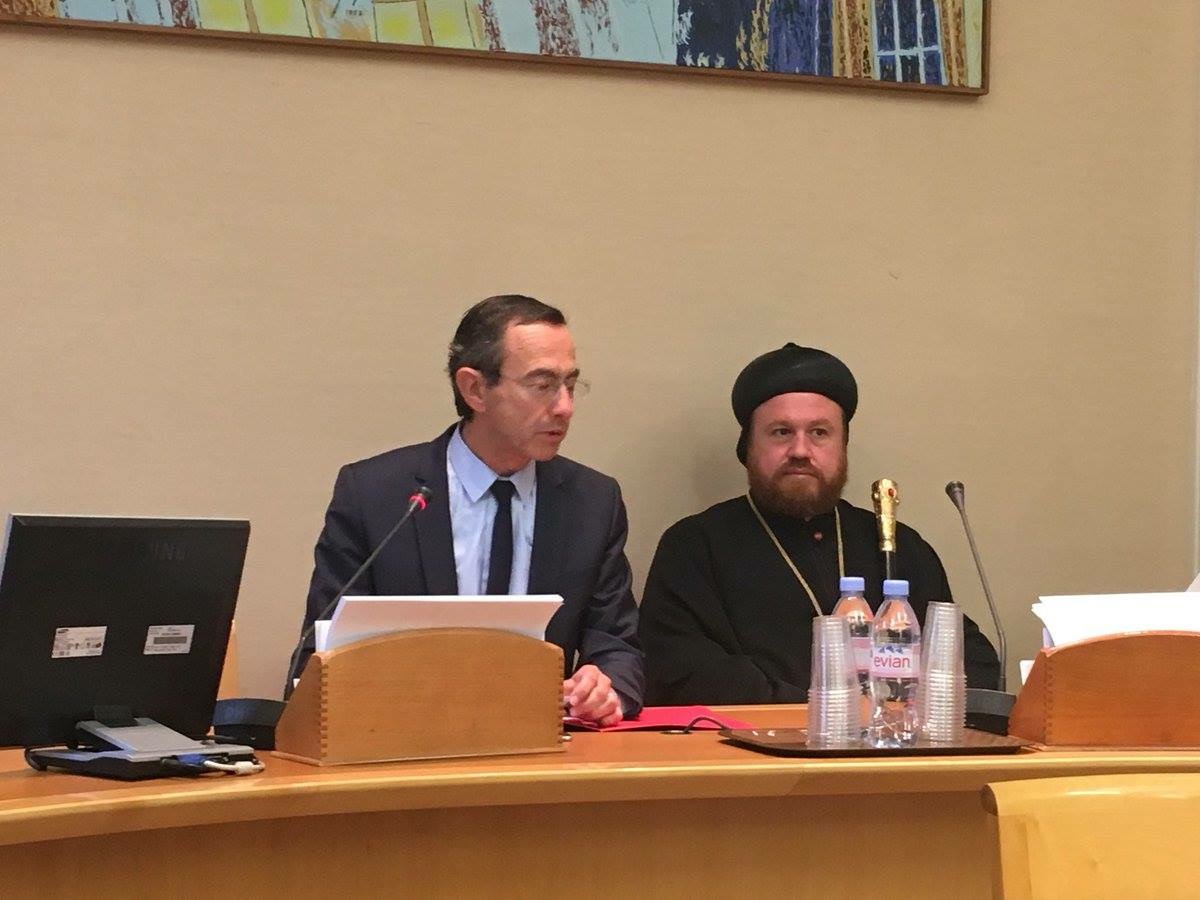 Mgr Nicodemus Daoud Sharaf reçu au Sénat