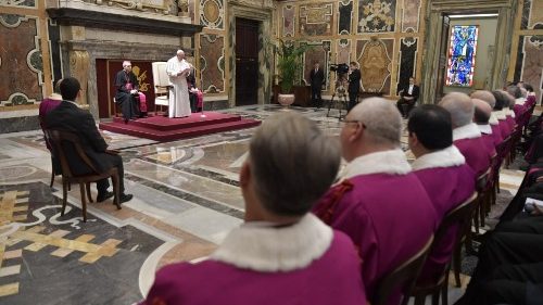 Le Pape à la Rote Romaine: «Unité et fidélité sont les forteresses du mariage»