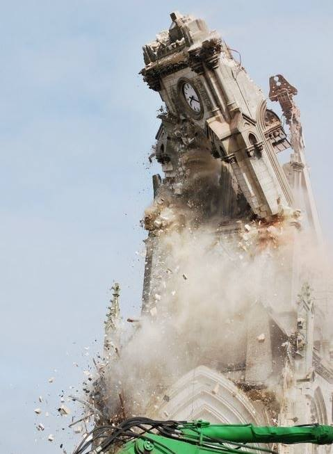 Destruction de l’église d’Abbeville