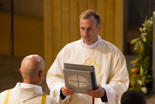 Ordination sacerdotale d’Axel Albar le 30 juin 2019 à Bourg-en-Bresse (01)