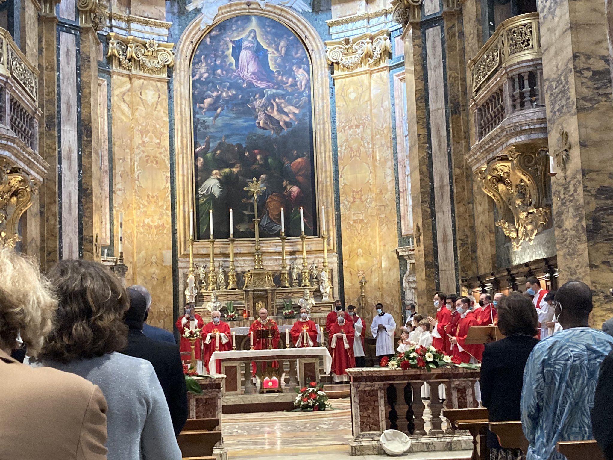 Rome: messe de Pentecôte à Saint-Louis des français en présence du cardinal Parolin