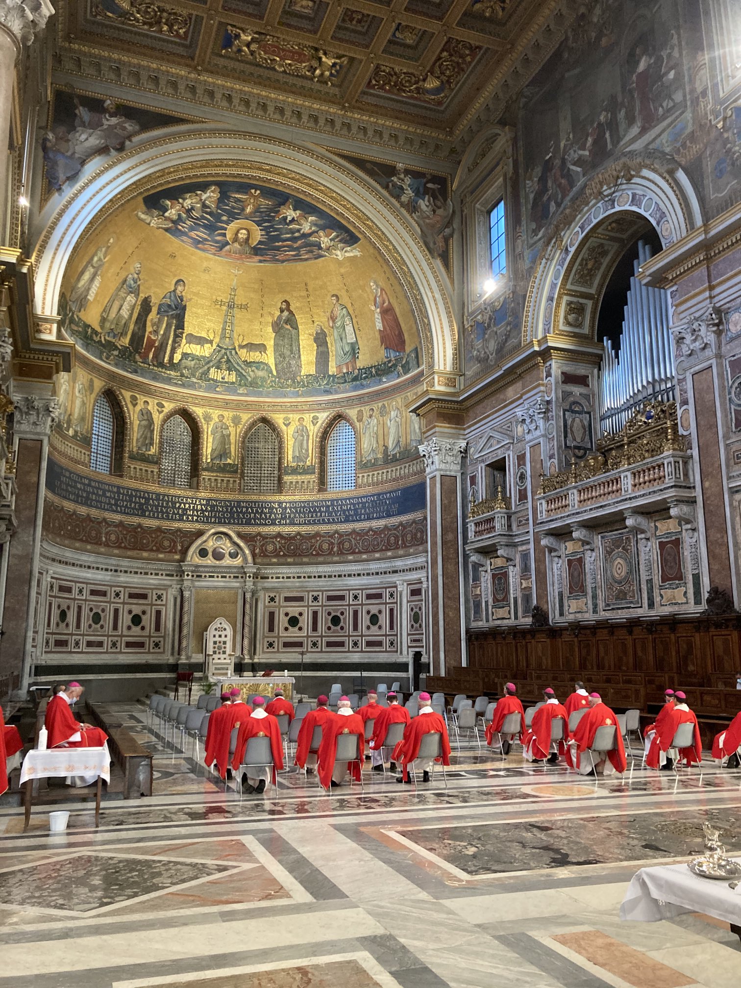 Rome: suite de la visite des évêques français