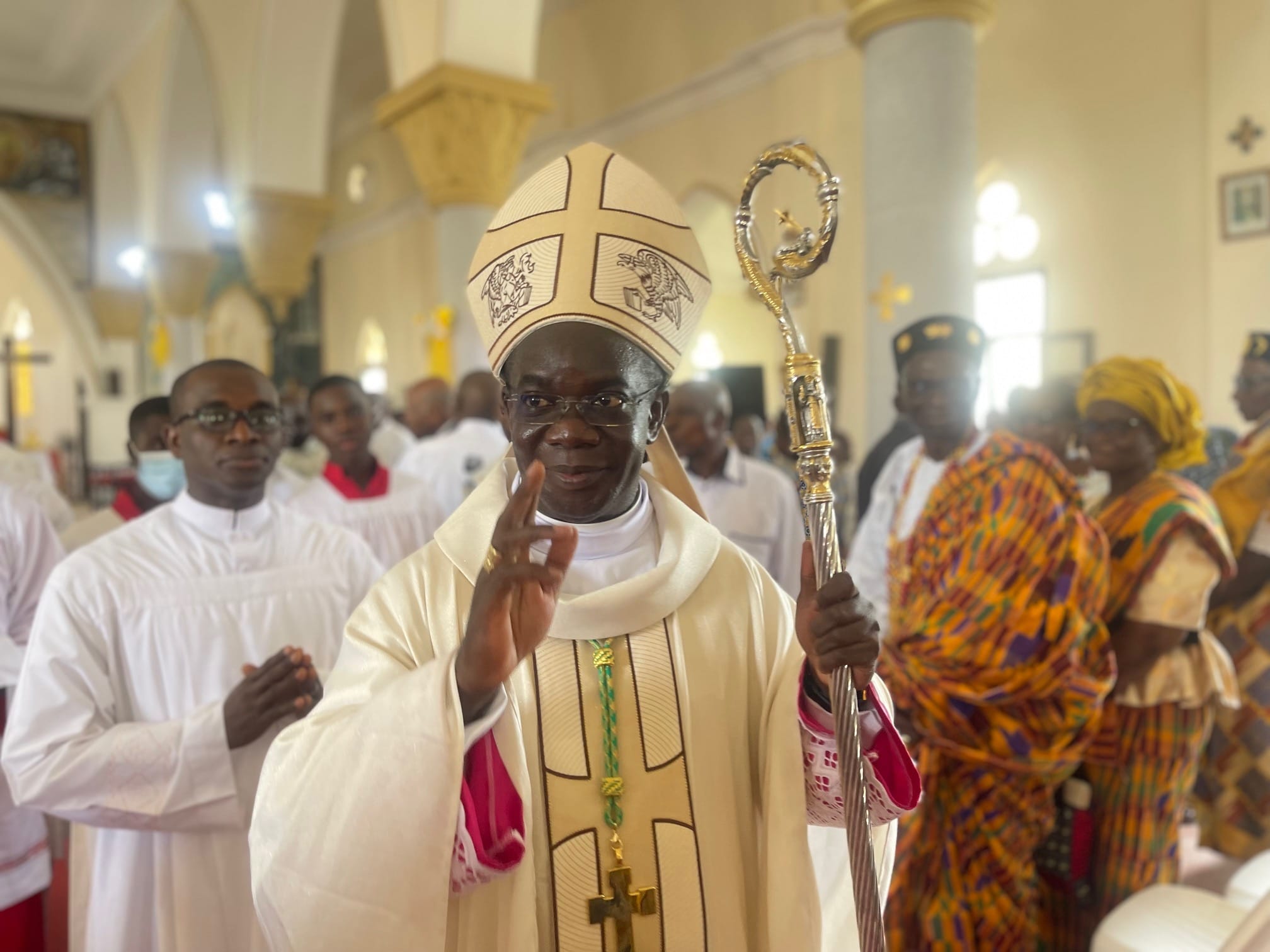 Afrique: ordination épiscopale du premier nonce apostolique d’origine ivoirienne