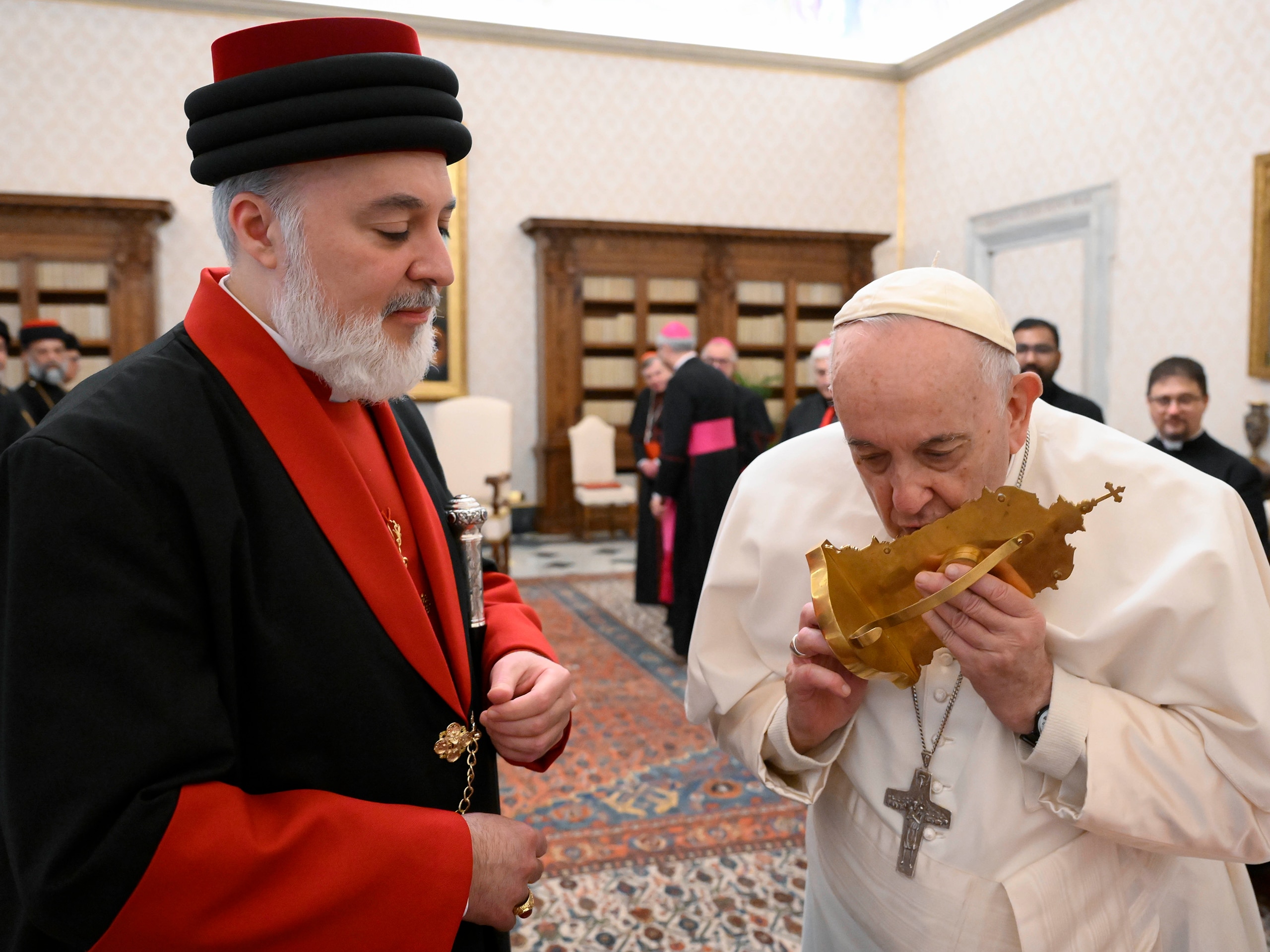 Rencontre entre le Pape François et le Patriarche assyrien