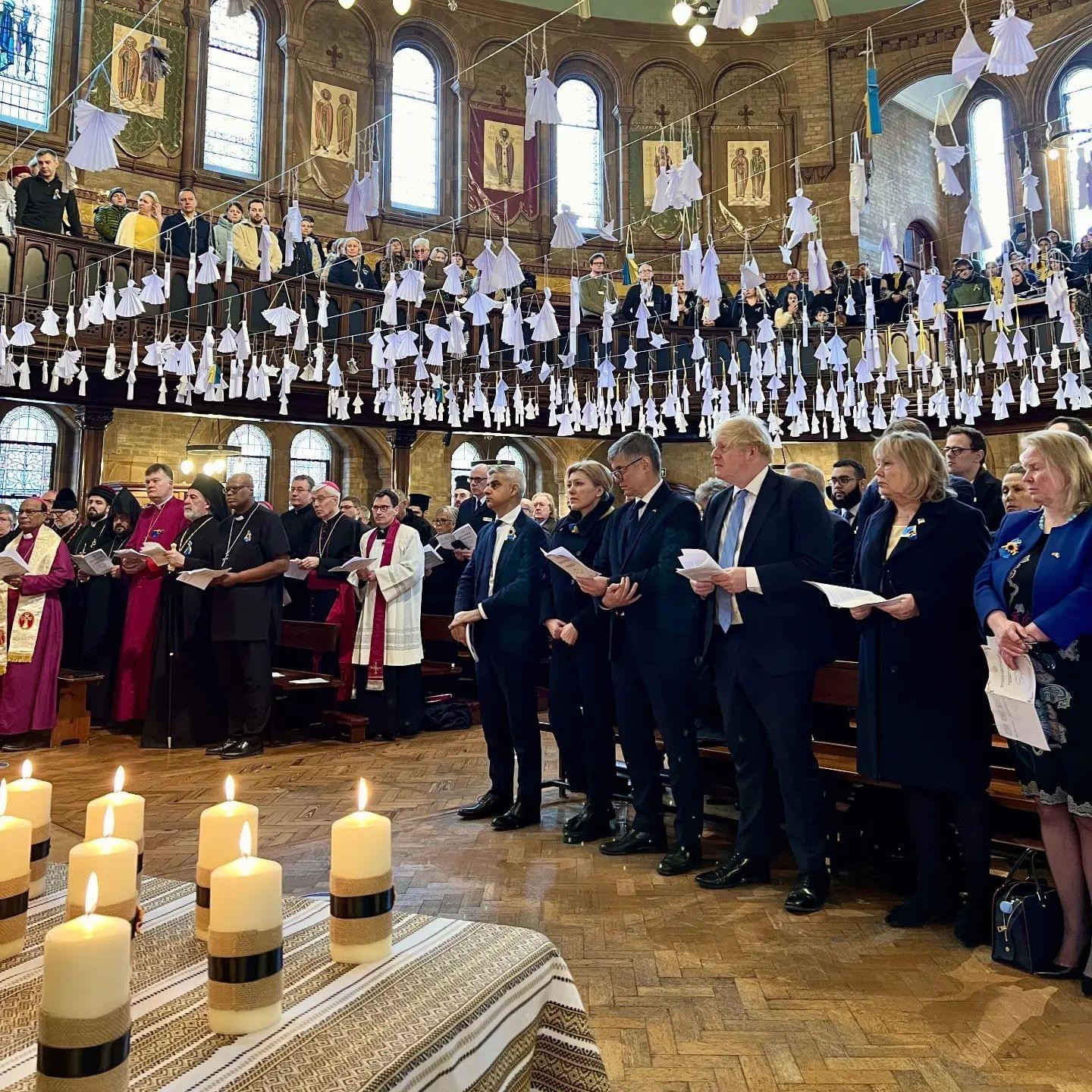 Londres: prière pour l’Ukraine à la cathédrale ukrainienne