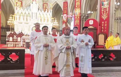 Chine: première célébration solennelle pour Mgr Shen Bin nouvellement nommé à Shanghai