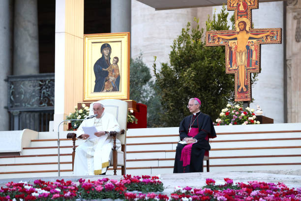 Synode sur la synodalité: Le Pape prie pour que le synode soit “un kairos de fraternité”