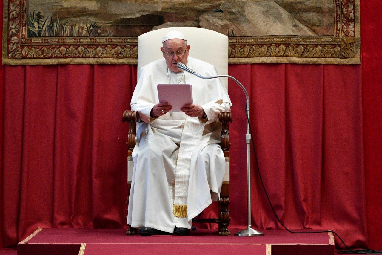 Le Pape François appelle la communauté internationale à interdire la GPA
