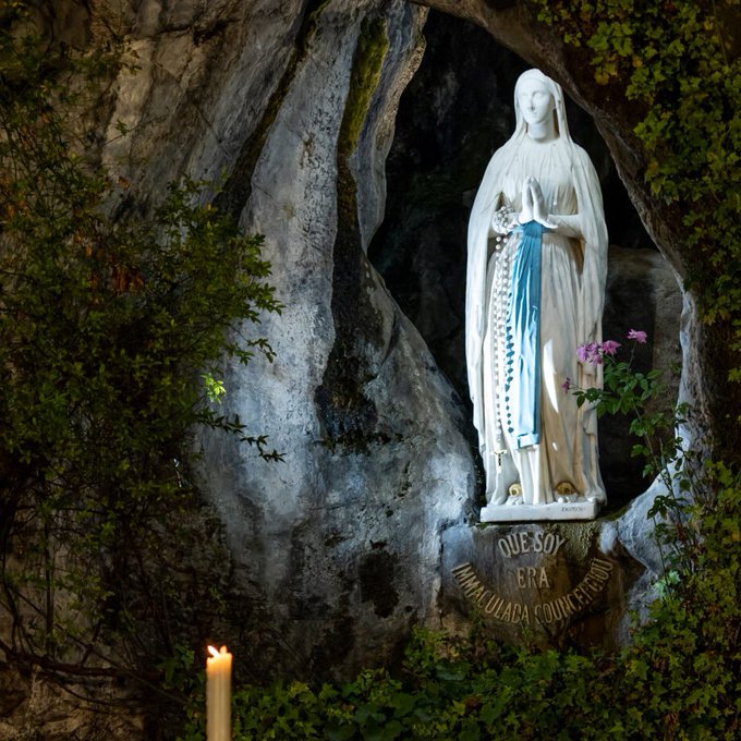 Lourdes: célébration de Notre-Dame de Lourdes