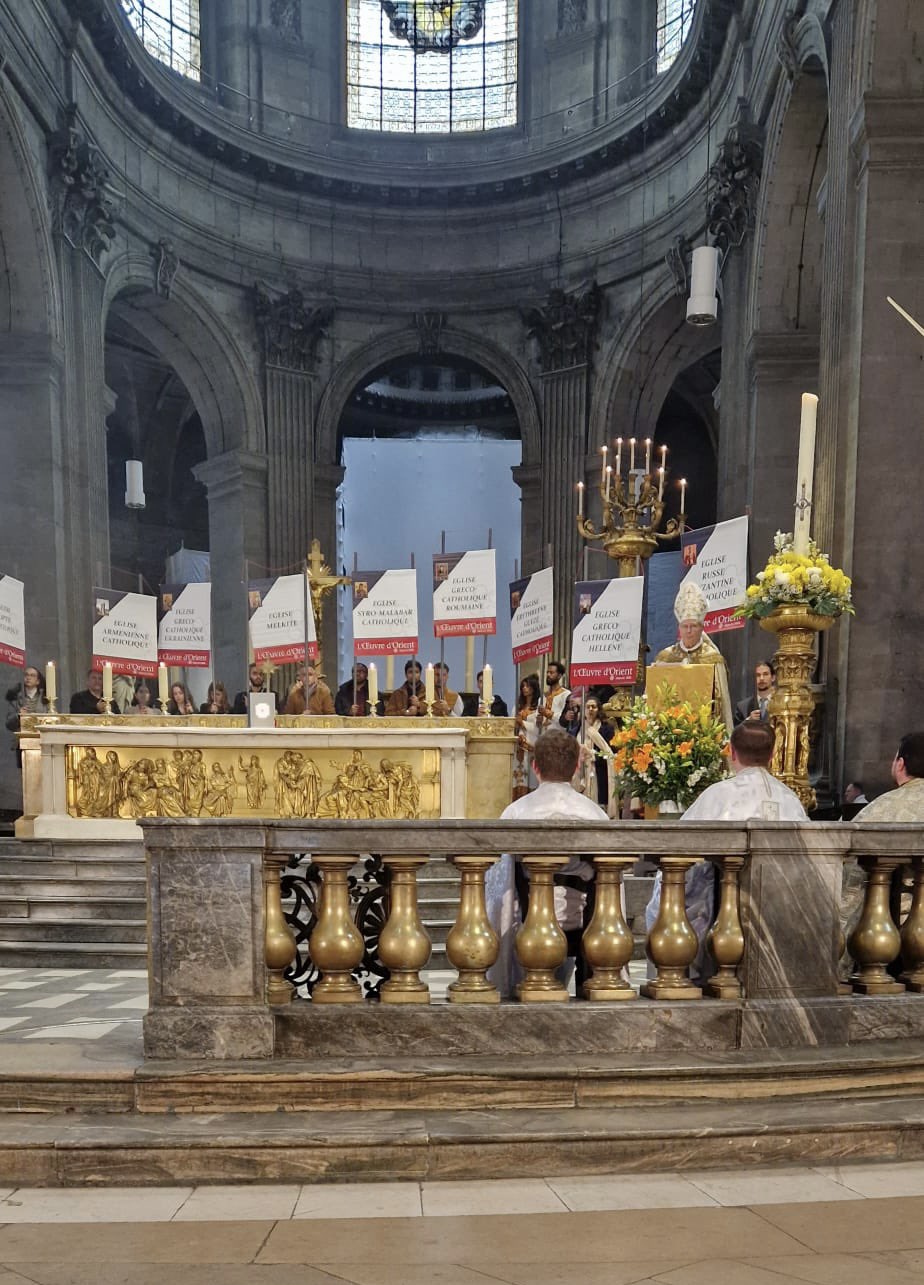 Paris: célébration de la messe annuelle de l’Œuvre d’Orient en présence de l’évêque auxiliaire de Jérusalem
