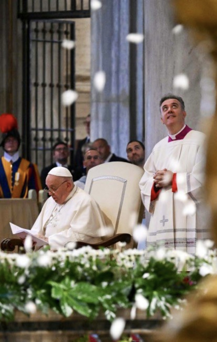 Sainte-Marie Majeure : le pape assiste aux secondes vêpres de la fête de la dédicace de la basilique Sainte-Marie-Majeure