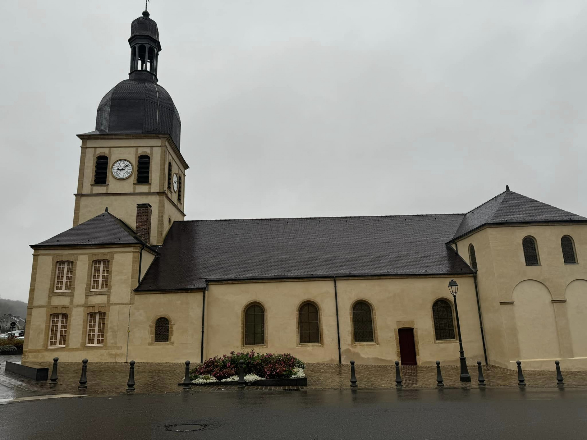 Ardennes: rénovation de la collégiale Saint-Vivent de Braux