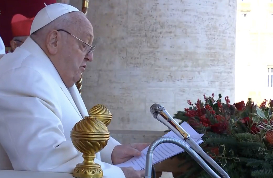 Rome: bénédiction Urbi et Orbi du pape François et message de Noël