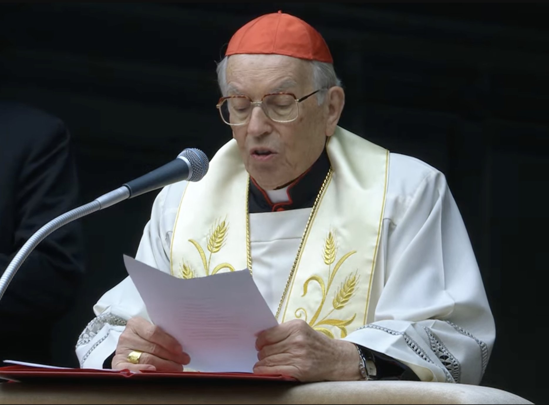 Troisième soirée de prière pour le pape