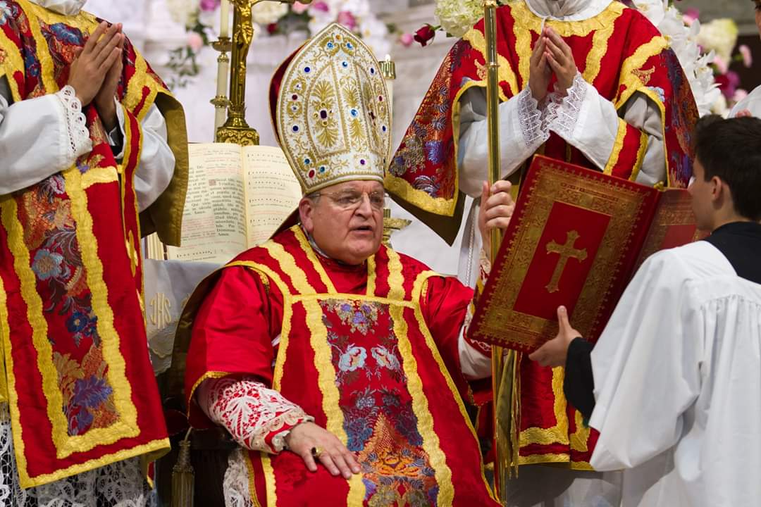 Pour les 20 ans de la mort de Terri Schiavo, une messe célébrée par le cardinal Burke