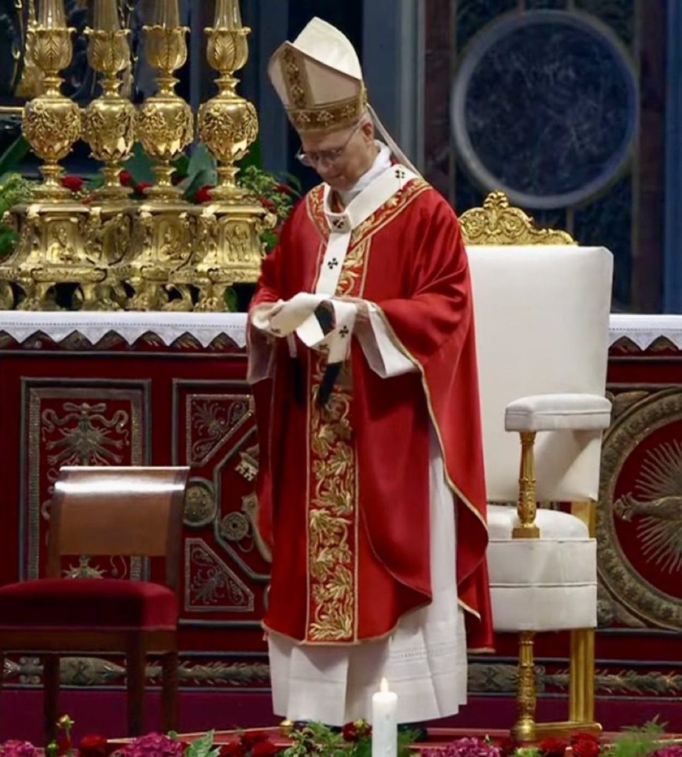 Rome: le pape a remis les pallia aux archevêques métropolitains